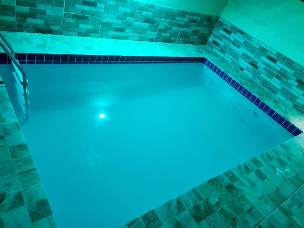Casa Em Condominio Com Piscina Privativa アラルアマ エクステリア 写真